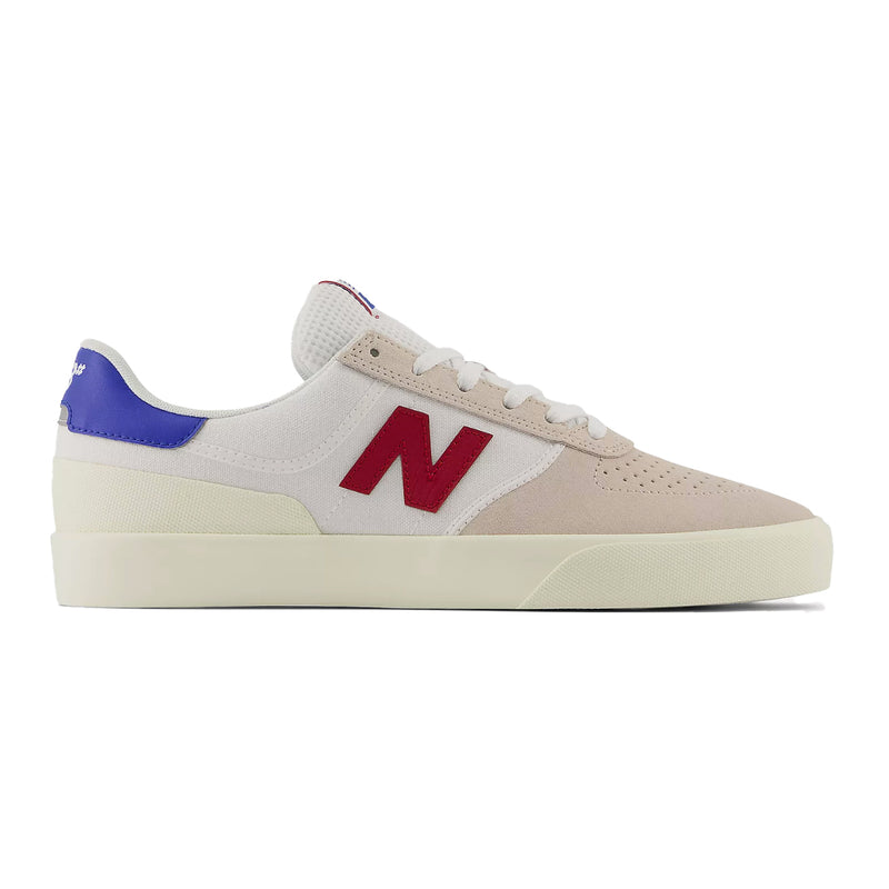 Bestel de New Balance Numeric NB Numeric 272 veilig, gemakkelijk en snel bij Revert 95. Check onze website voor de gehele New Balance Numeric collectie.