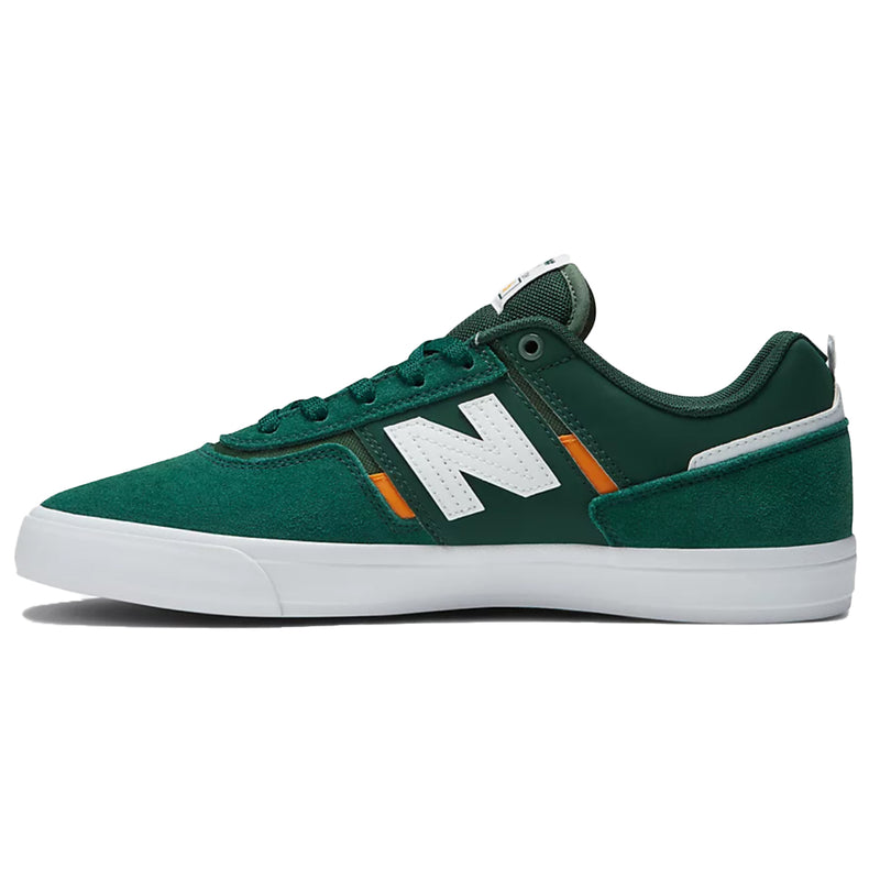 Bestel de New Balance NB NB Numeric Jamie Foy 306 Green White veilig, gemakkelijk en snel bij Revert 95. Check onze website voor de gehele New Balance Numeric collectie.