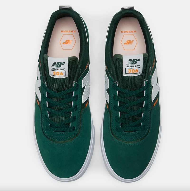 Bestel de New Balance NB NB Numeric Jamie Foy 306 Green White veilig, gemakkelijk en snel bij Revert 95. Check onze website voor de gehele New Balance Numeric collectie.