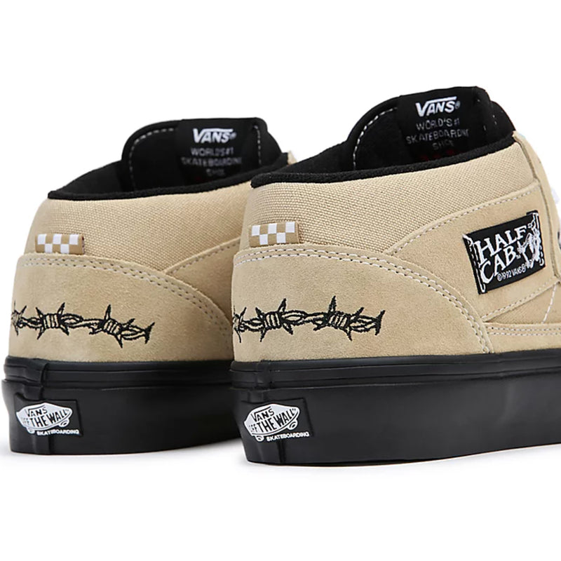 Bestel de Vans Skate Half Cab Elijah Berle Khaki Black veilig, gemakkelijk en snel bij Revert 95. Check onze website voor de gehele Vans collectie.	