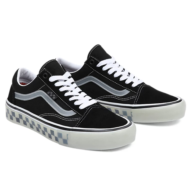 Bestel de Vans SKATE OLD SKOOL Shoes Translucent Rubber Black veilig, gemakkelijk en snel bij Revert 95. Check onze website voor de gehele Vans collectie.	