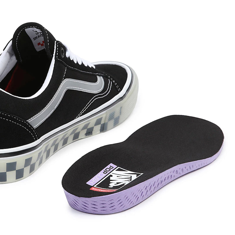 Bestel de Vans SKATE OLD SKOOL Shoes Translucent Rubber Black veilig, gemakkelijk en snel bij Revert 95. Check onze website voor de gehele Vans collectie.	