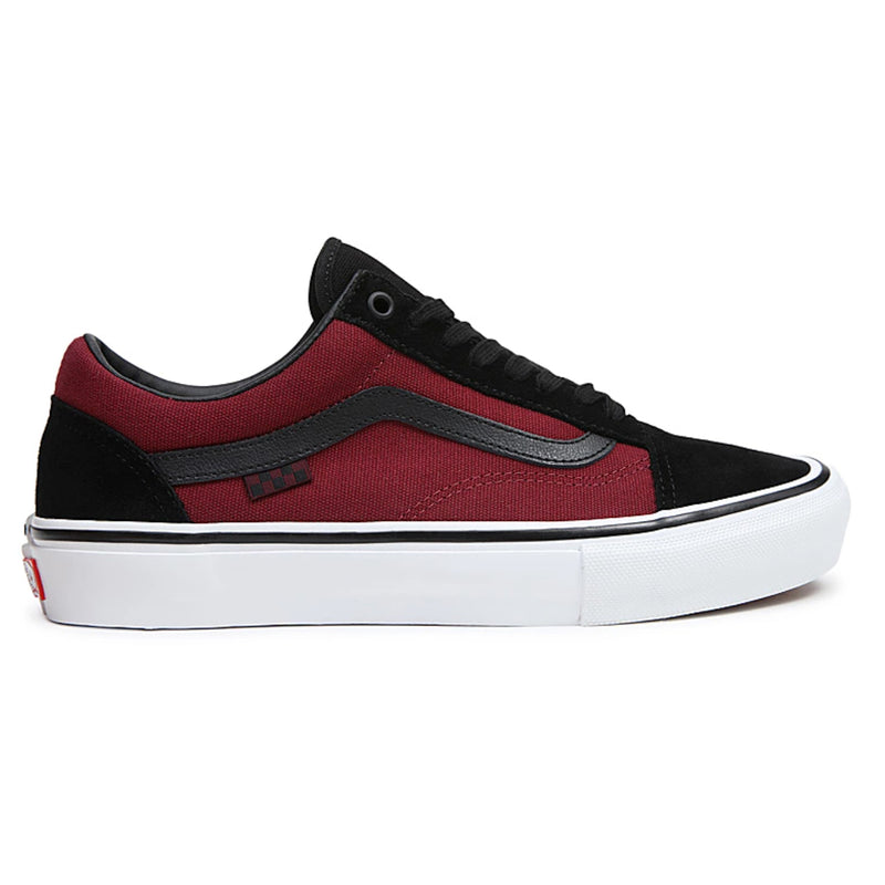 Bestel de Vans SKATE OLD SKOOL Shoes Port Black veilig, gemakkelijk en snel bij Revert 95. Check onze website voor de gehele Vans collectie.	