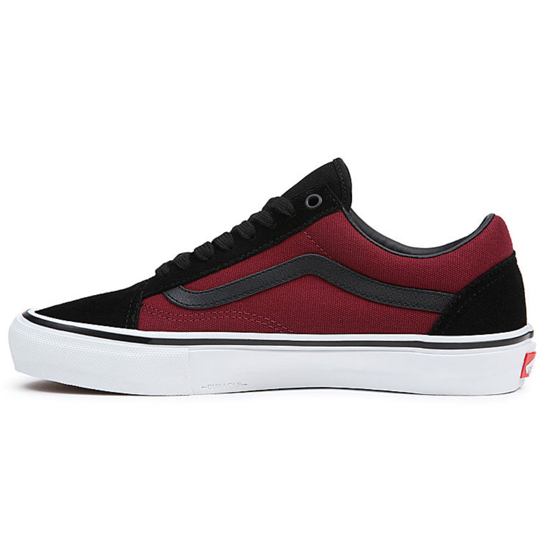 Bestel de Vans SKATE OLD SKOOL Shoes Port Black veilig, gemakkelijk en snel bij Revert 95. Check onze website voor de gehele Vans collectie.	