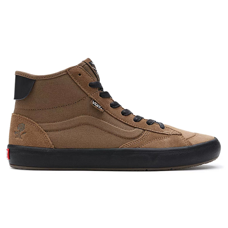 Bestel de Vans THE LIZZIE Shoes Dirt Black veilig, gemakkelijk en snel bij Revert 95. Check onze website voor de gehele Vans collectie.