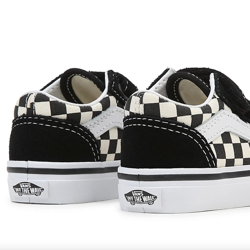 Bestel de Vans PRIMARY CHECK OLD SKOOL Velcro PEUTERSCHOENEN (1-4 JAAR) veilig, gemakkelijk en snel bij Revert 95. Check onze website voor de gehele Vans collectie.	