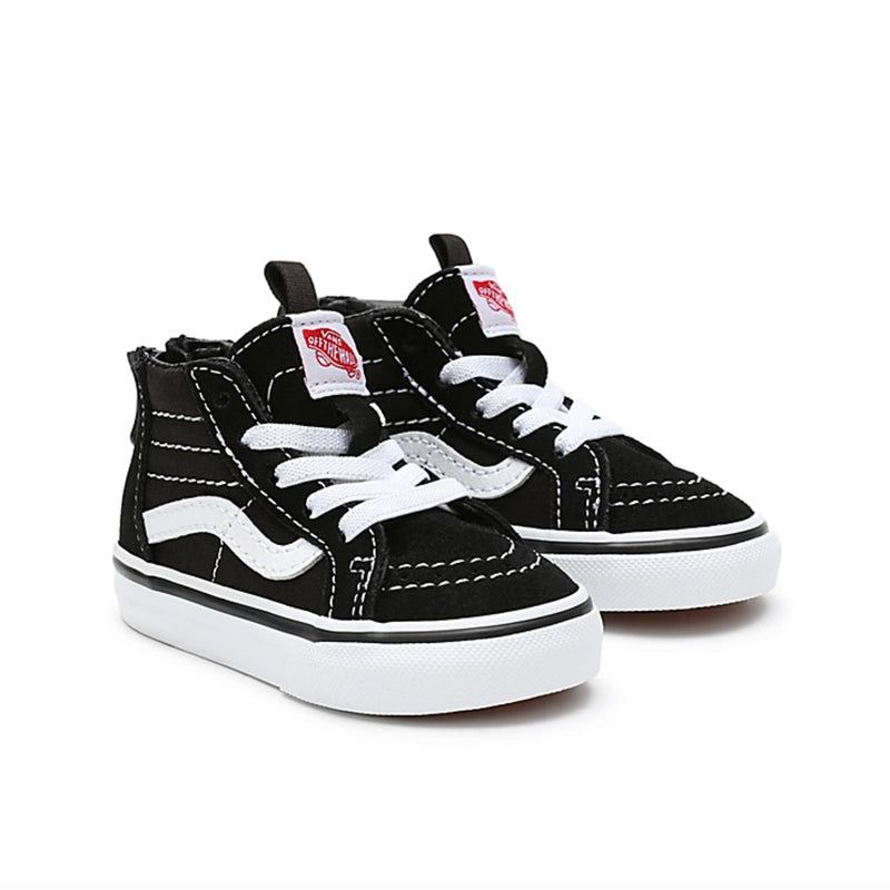 Bestel de Vans SK8-HI ZIP PEUTERSCHOENEN 1-4 JAAR veilig, gemakkelijk en snel bij Revert 95. Check onze website voor de gehele Vans collectie.	