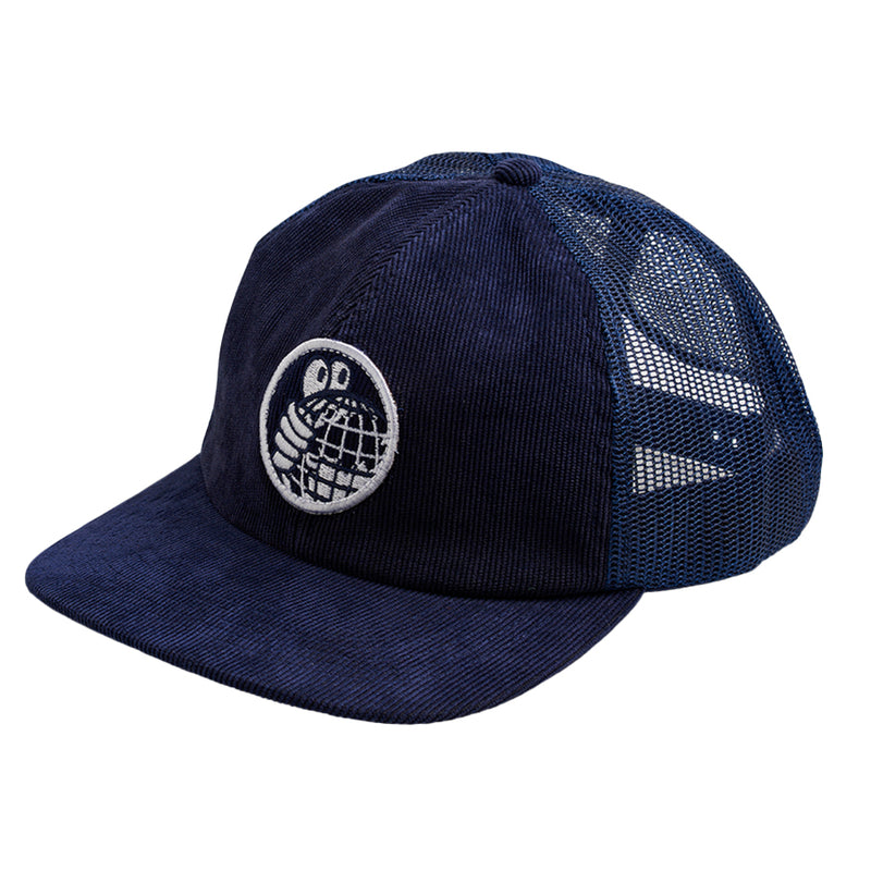 Bestel de Last Resort Ab Trucker Cap Corduroy veilig, gemakkelijk en snel bij Revert 95. Check onze website voor de gehele Last Resort Ab collectie, of kom gezellig langs bij onze winkel in Haarlem. 