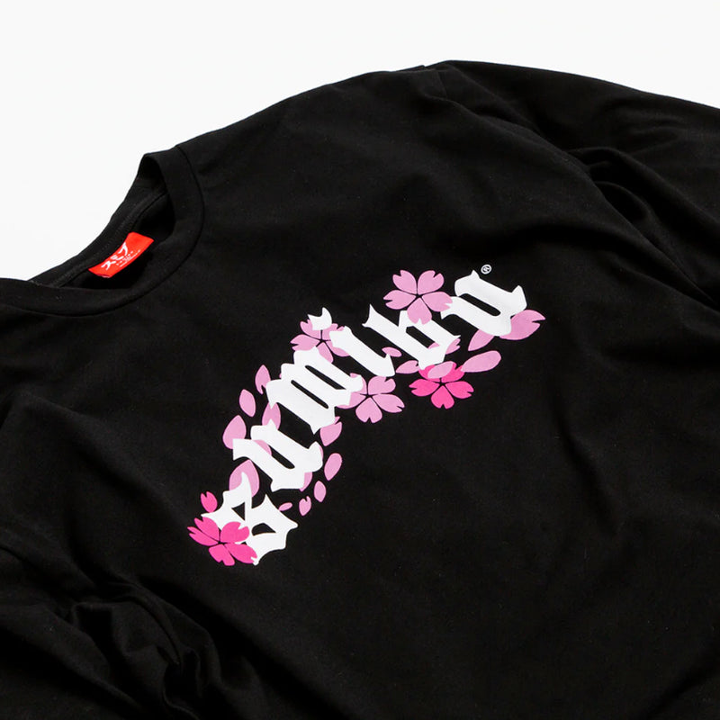 Bestel de Sumibu Black Ol' Sumibu Sakura Longsleeve Tee veilig, gemakkelijk en snel bij Revert 95. Check onze website voor de gehele Sumibu collectie, of kom gezellig langs bij onze winkel in Haarlem.