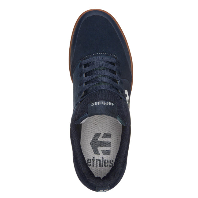 Bestel de Etnies Marana Dark Blue Gum snel, veilig en makkelijk bij Revert 95. Check onze website voor onze gehele Etnies collectie.