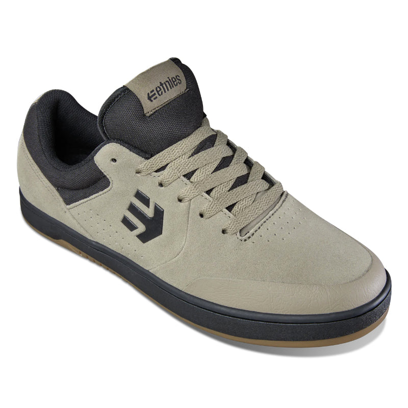 Bestel de Etnies Marana Tan Black snel, veilig en makkelijk bij Revert 95. Check onze website voor onze gehele Etnies collectie.