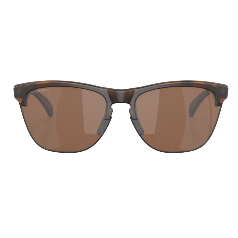 Bestel de Oakley FROGSKINS LITE Matte Tortoise Prizm Tungsten veilig, gemakkelijk en snel bij Revert 95. Check onze website voor de gehele Oakley collectie, of kom gezellig langs bij onze winkel in Haarlem.	