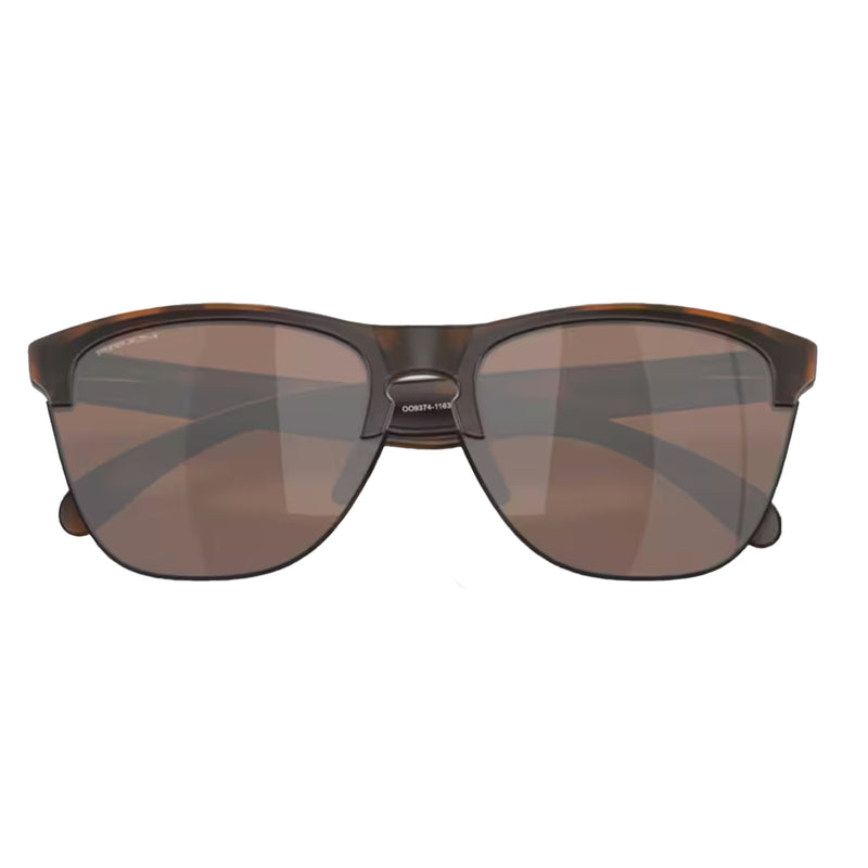 Bestel de Oakley FROGSKINS LITE Matte Tortoise Prizm Tungsten veilig, gemakkelijk en snel bij Revert 95. Check onze website voor de gehele Oakley collectie, of kom gezellig langs bij onze winkel in Haarlem.	