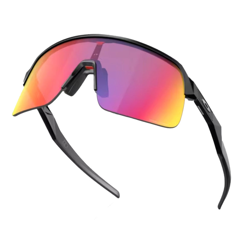 Bestel de SUTRO LITE Matte Black Prizm Road Jade veilig, gemakkelijk en snel bij Revert 95. Check onze website voor de gehele Oakley collectie, of kom gezellig langs bij onze winkel in Haarlem.	