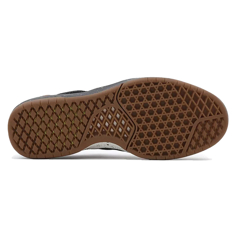 Bestel de Vans Zahba ZION WRIGHT BROWN/MULTI veilig, gemakkelijk en snel bij Revert 95. Check onze website voor de gehele Vans collectie, of kom gezellig langs bij onze winkel in Haarlem.