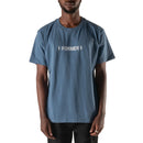 Bestel het Former FF LEGACY T-SHIRT veilig, gemakkelijk en snel bij Revert 95. Check onze website voor de gehele Former collectie, of kom gezellig langs bij onze winkel in Haarlem.