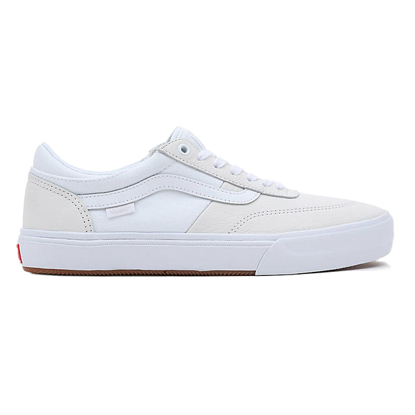 Bestel de Vans MN Gilbert Crockett Leather White White veilig, gemakkelijk en snel bij Revert 95. Check onze website voor de gehele Vans collectie, of kom gezellig langs bij onze winkel in Haarlem.	