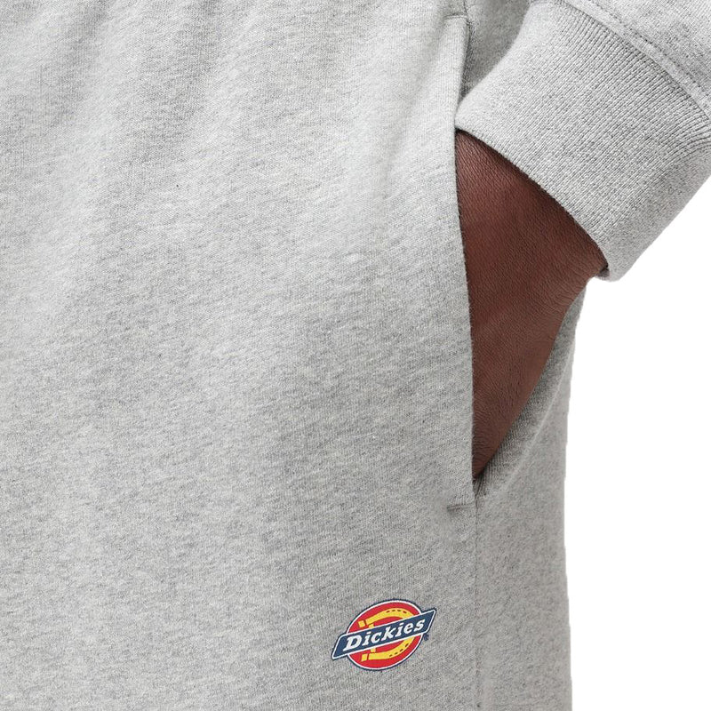 Bestel de Dickies MAPLETON SWEATPANT snel, veilig en gemakkelijk bij Revert 95. Check onze website voor de gehele Dickies collectie.