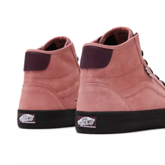 Bestel de Vans The Lizzie snel, gemakkelijk en veilig bij Revert 95. Check onze website voor de gehele Vans collectie.