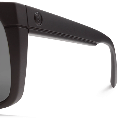 Electric Black Top gepolariseerd zonnebril zijkant close-up Revert95.com