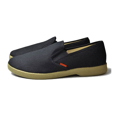 Pinta Slip On