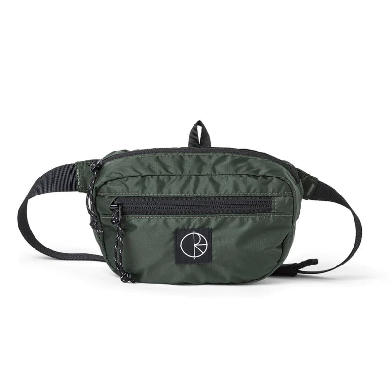 Bestel de Polar Ripstop Mini Hip Bag veilig, gemakkelijk en snel bij Revert 95. Check onze website voor de gehele Polar collectie.