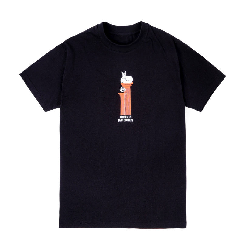 Bestel de Magenta CHILL TEE BLACK veilig, gemakkelijk en snel bij Revert 95. Check onze website voor de gehele Magenta collectie, of kom gezellig langs bij onze winkel in Haarlem.	