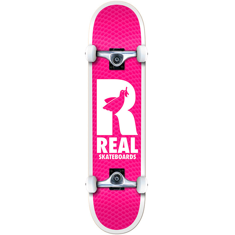 Bestel de nieuwe Real Doves II Complete Skateboard collectie veilig, gemakkelijk en snel bij Revert 95. Check onze website voor de gehele Real collectie.