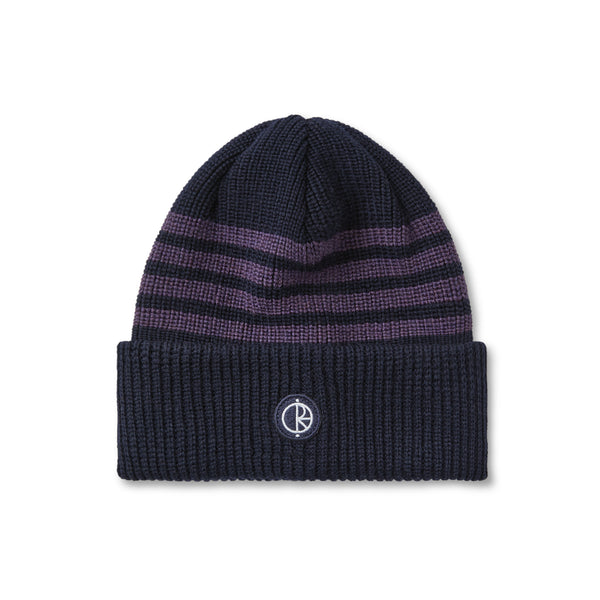 Bestel de Polar Stripe Merino Beanie Navy Purple veilig, gemakkelijk en snel bij Revert 95. Check onze website voor de gehele Polar collectie, of kom gezellig langs bij onze winkel in Haarlem.